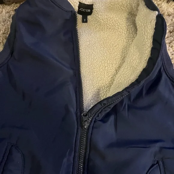 Bundle of boys size 7 clothes -Ralph Lauren, Gap, Under Armour - Picture 4 of 4